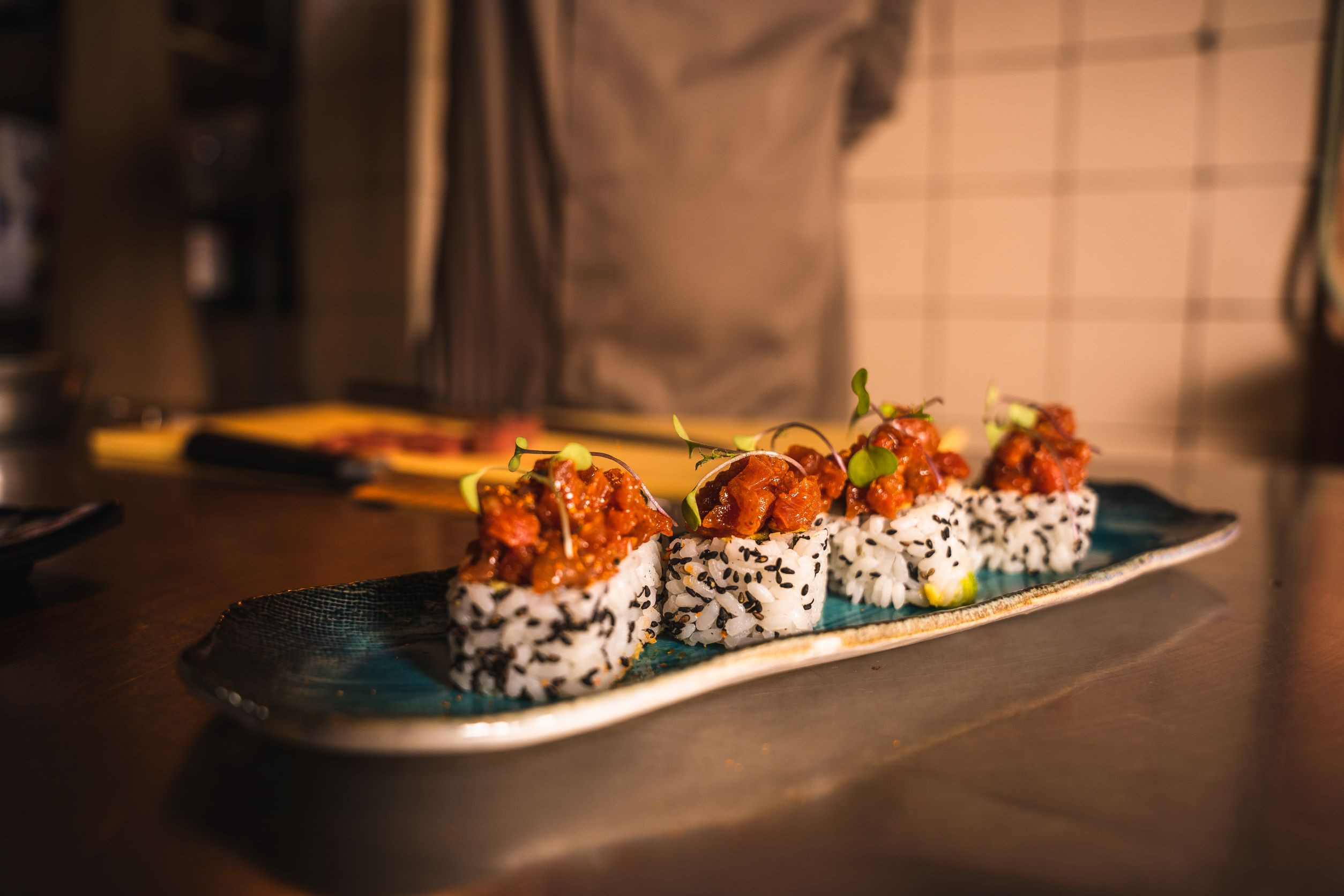 Surgeon Kitchen, un showcooking clandestino de sushi Premium