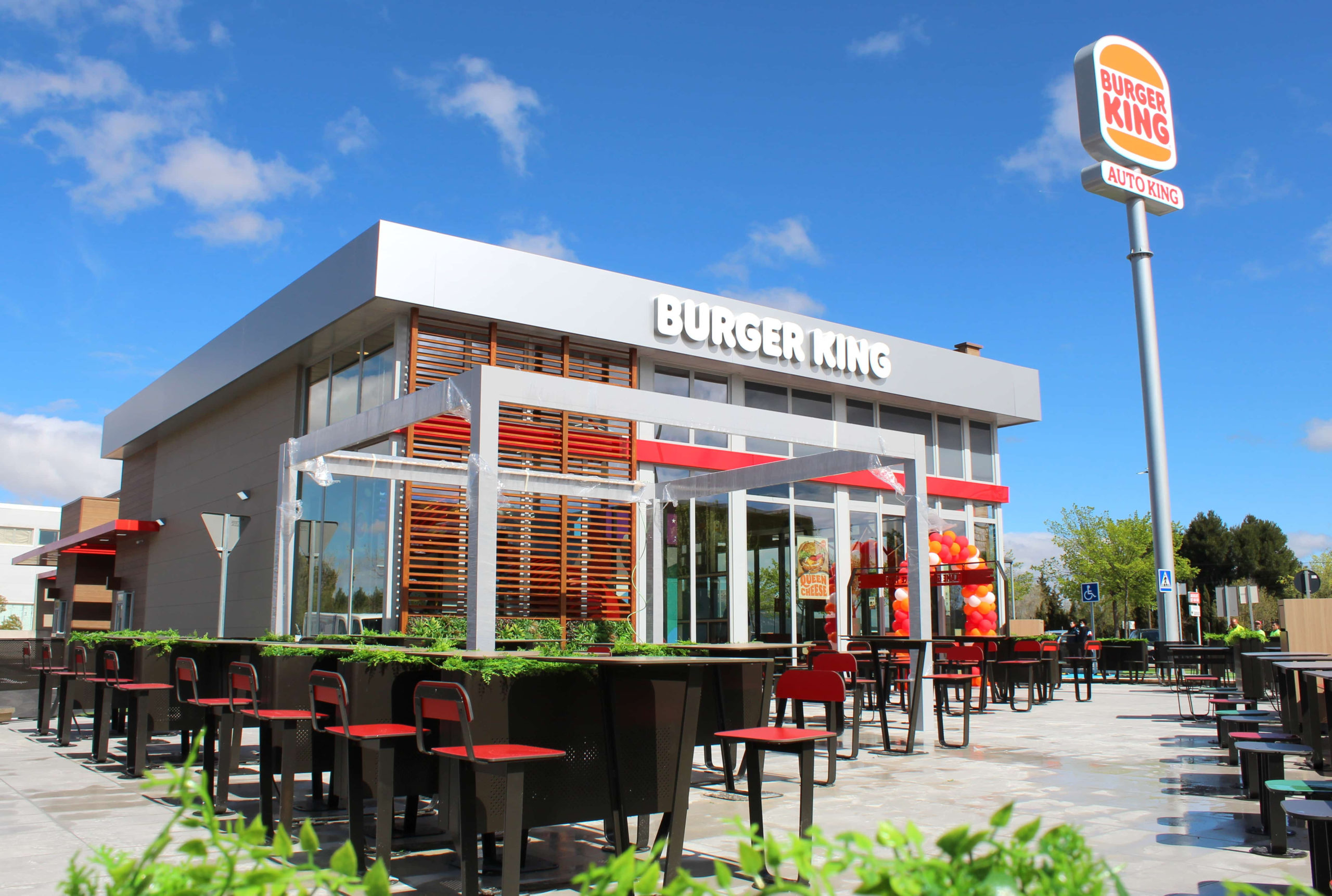 ​Burger King inaugura un nuevo establecimiento en Almansa