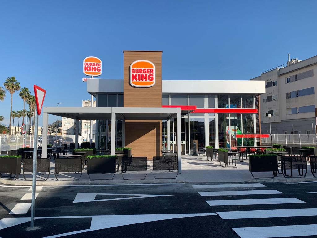 ​Burger King inaugura un nuevo establecimiento en Cádiz