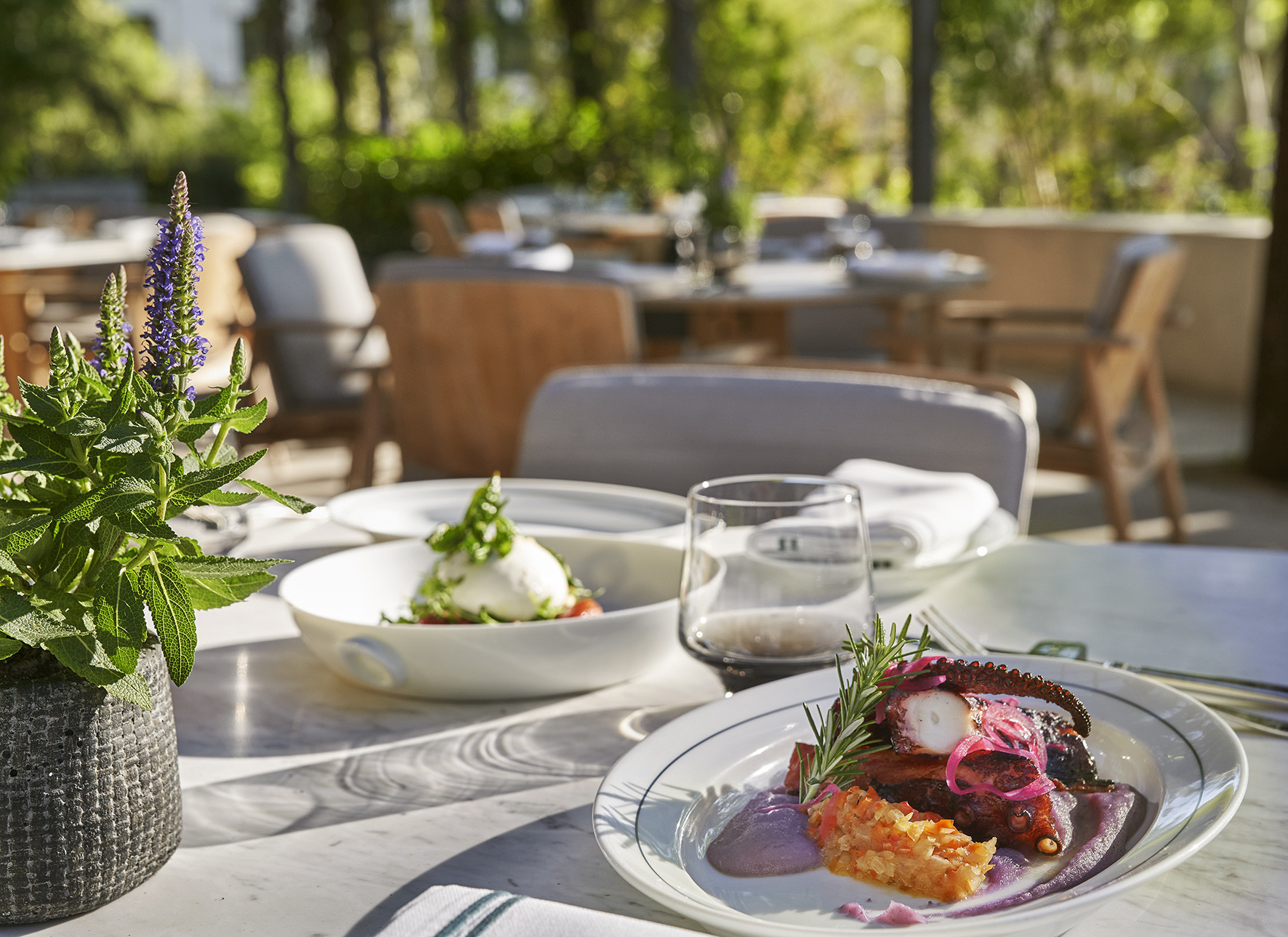 ​Las Brasas de Castellana inaugura nueva terraza esta primavera