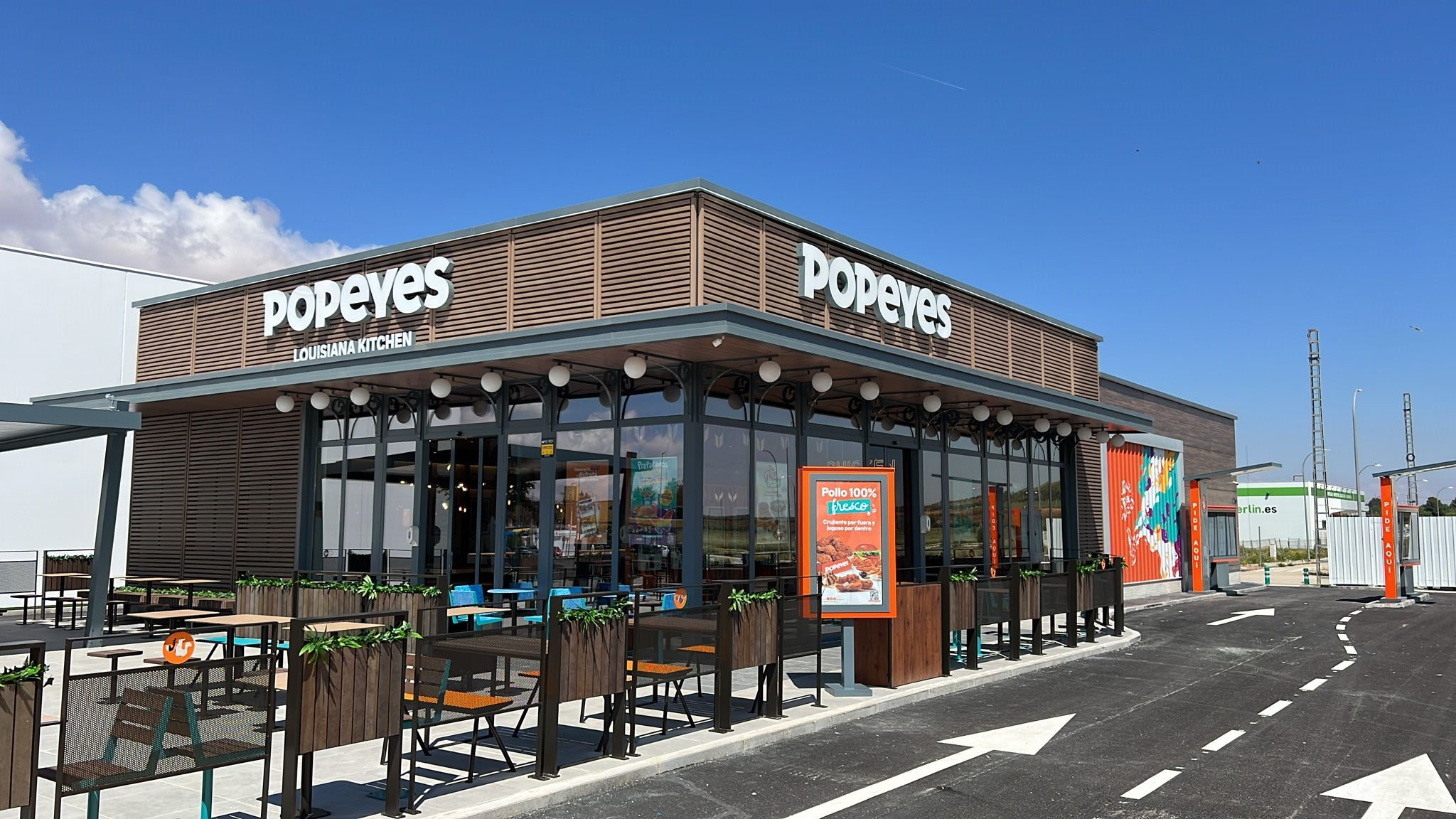 ​Popeyes aterriza en Valdepeñas