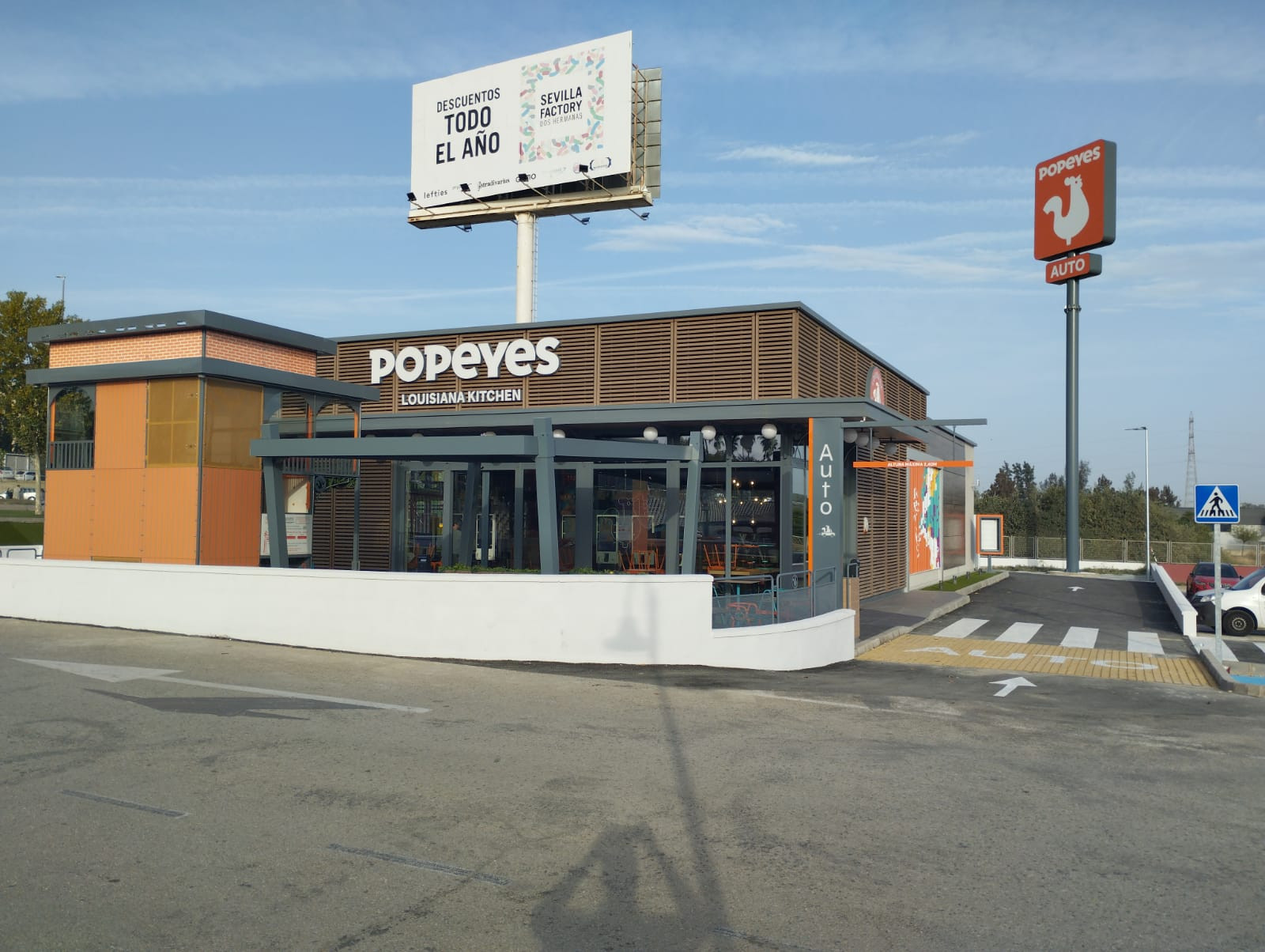 ​Popeyes aterriza en Dos Hermanas