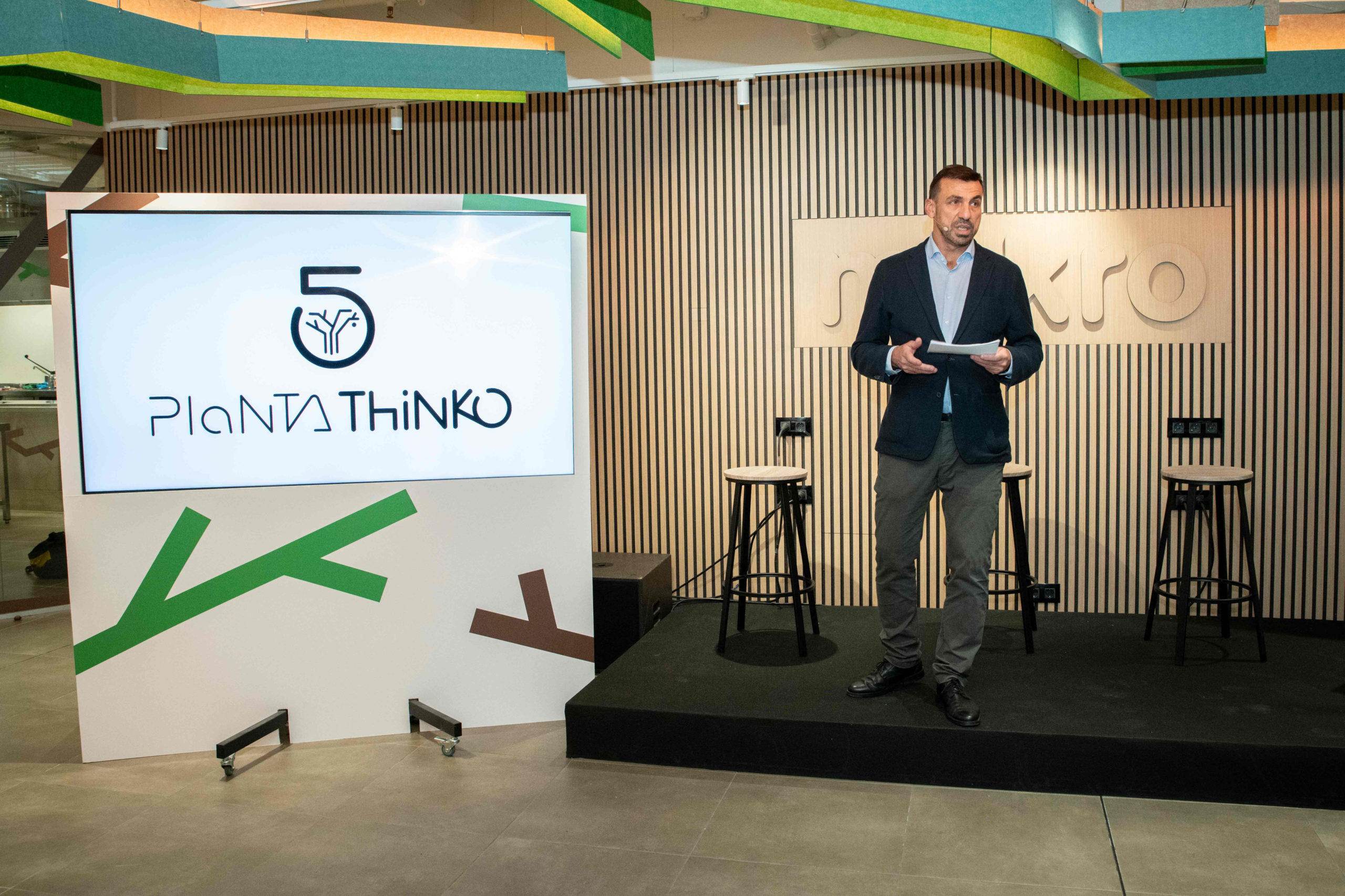 Makro inaugura Planta Thinko