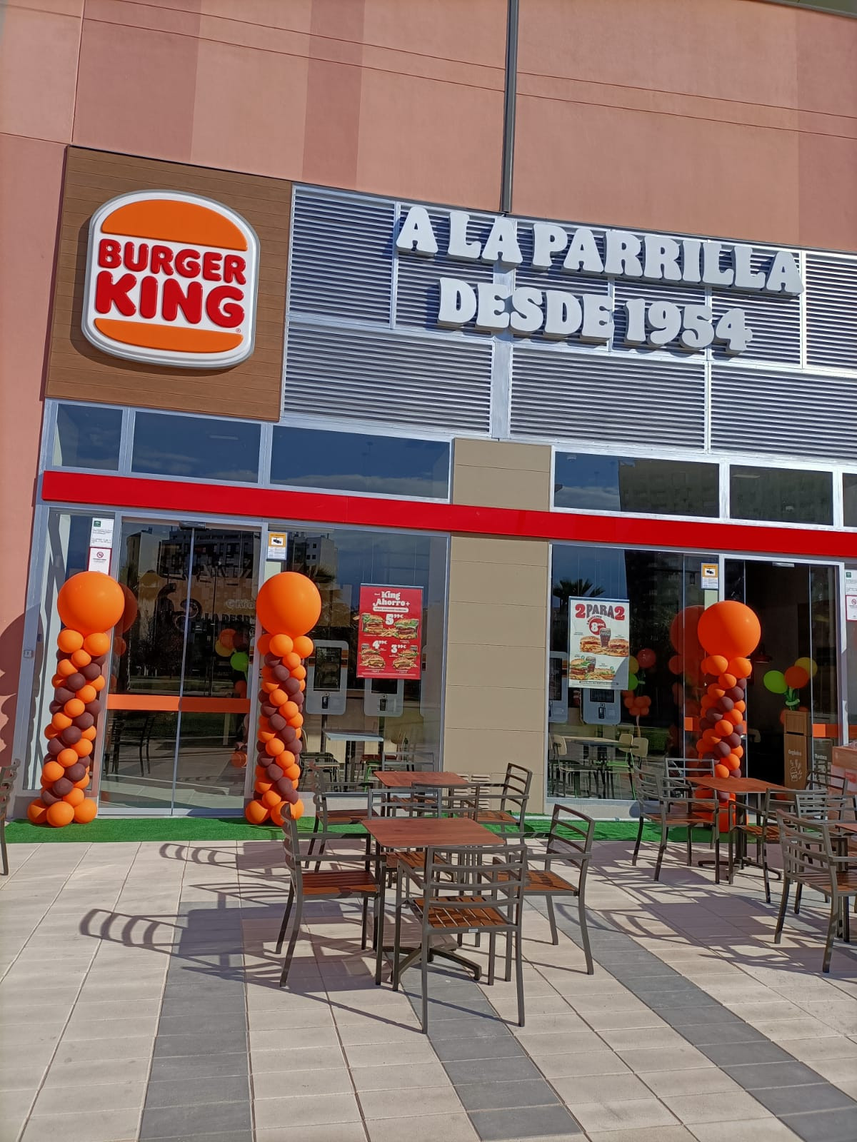 ​Burger King supera los 1.600 empleados en Málaga con una nueva apertura