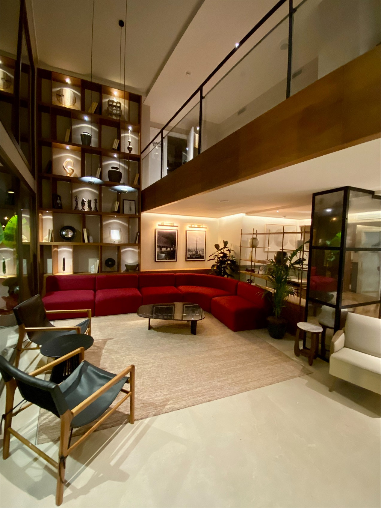 ​Nuevo Hotel Via Sants Barcelona Tapestry Collection by Hilton