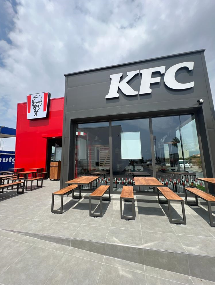 KFC inaugura su primer restaurante en el municipio de Vinaroz en Castellón