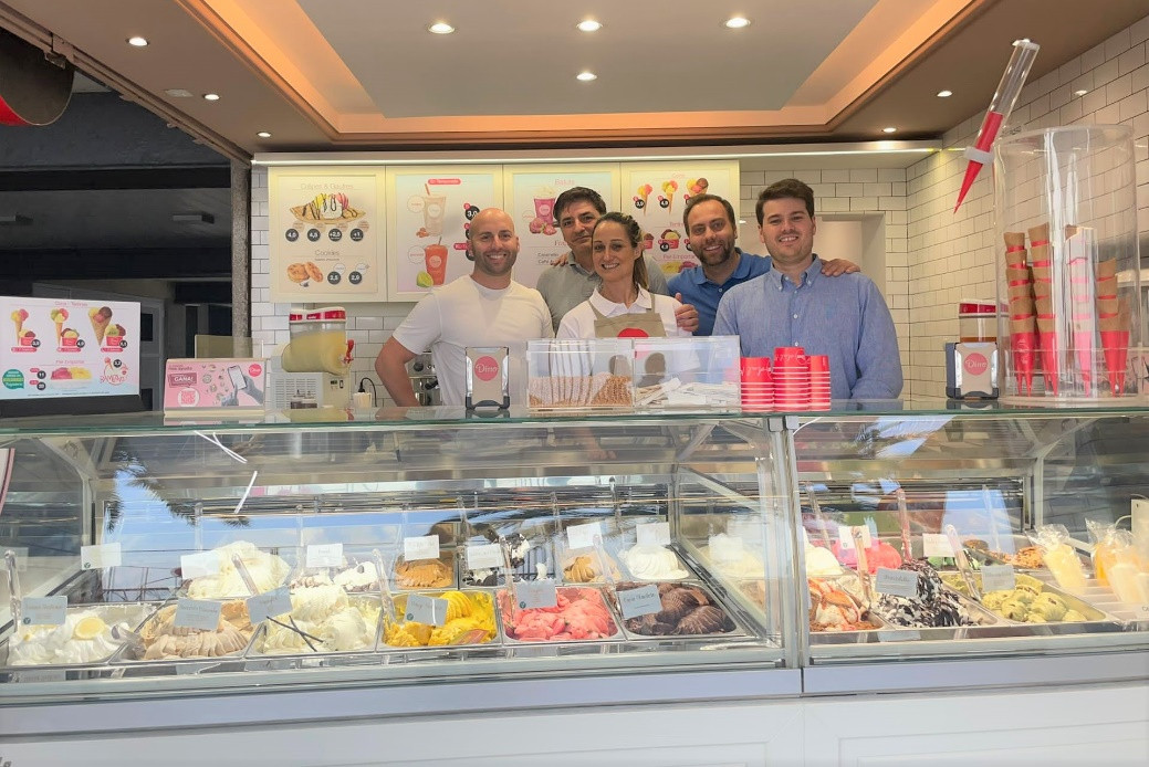 Gelati Dino inaugura en Calafell su primer punto de venta en las comarcas de Tarragona