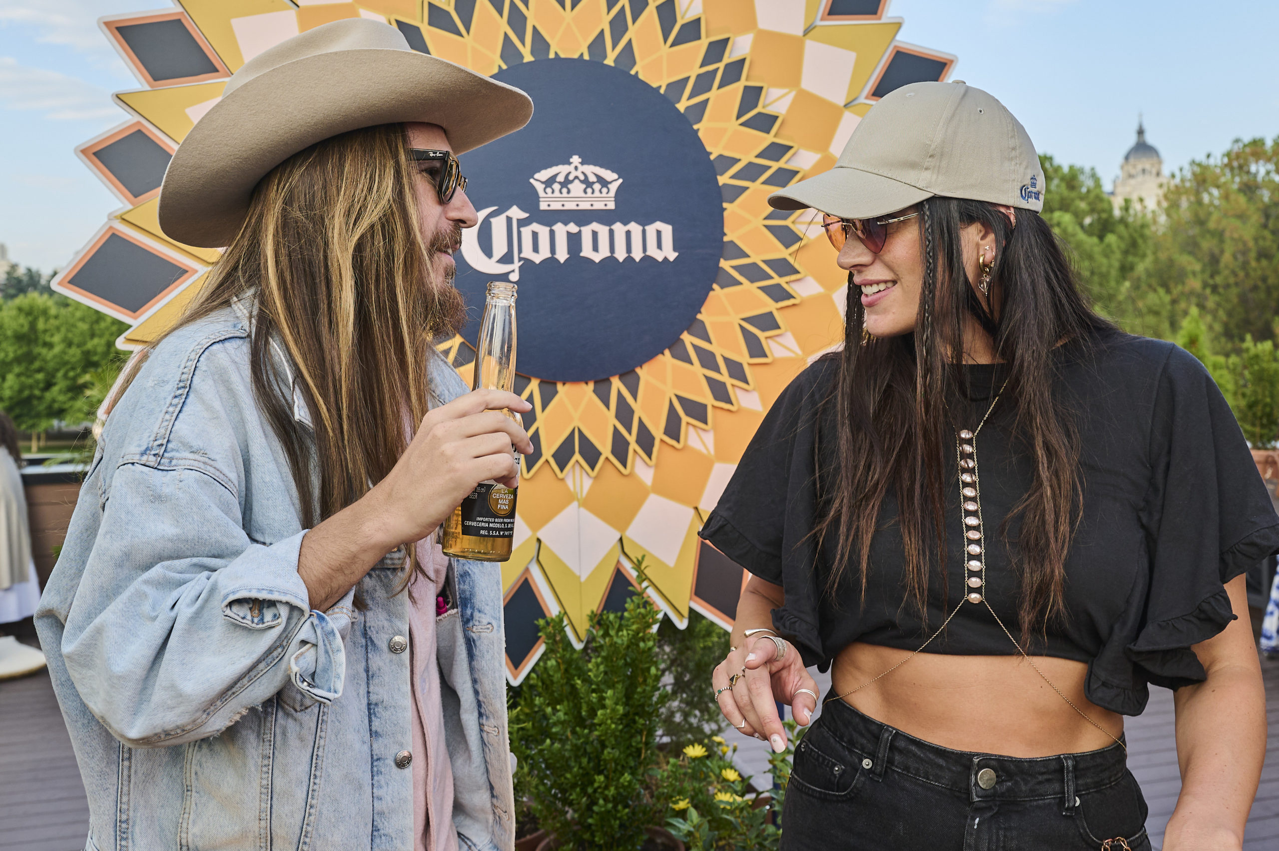 Corona presenta una gira de experiencias en las que disfrutar del atardecer este verano