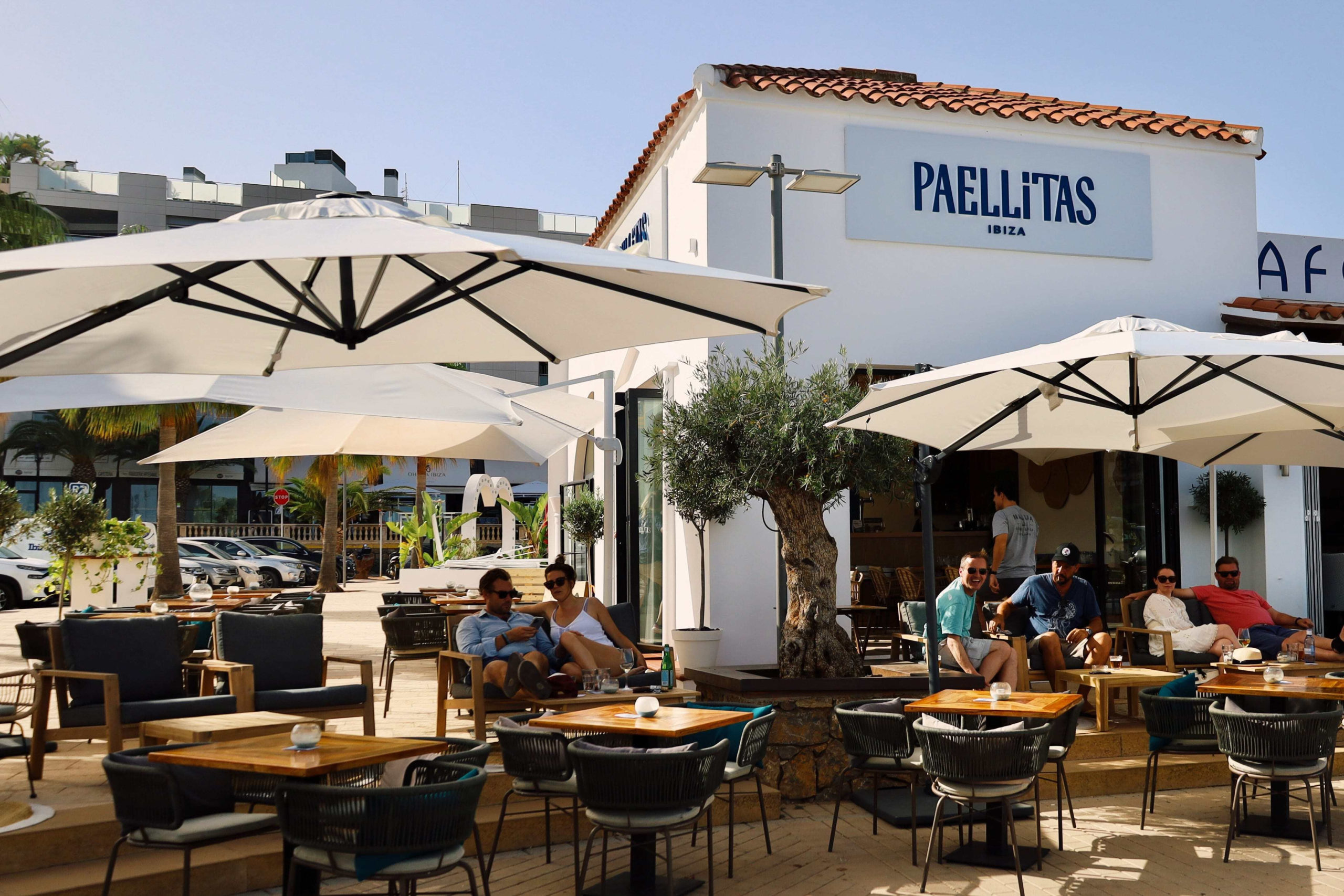 Paellitas Tradición abre un restaurante en Ibiza