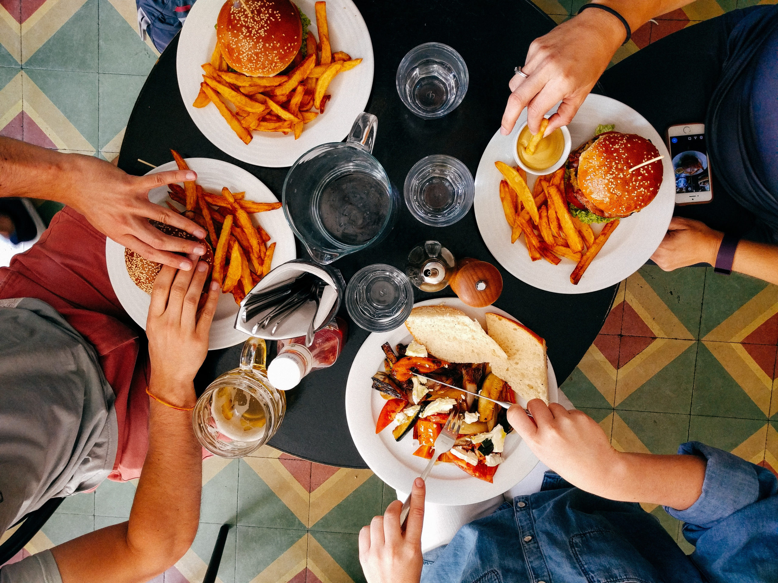 La cocina americana sigue siendo la reina del delivery en España, Reino Unido y Francia