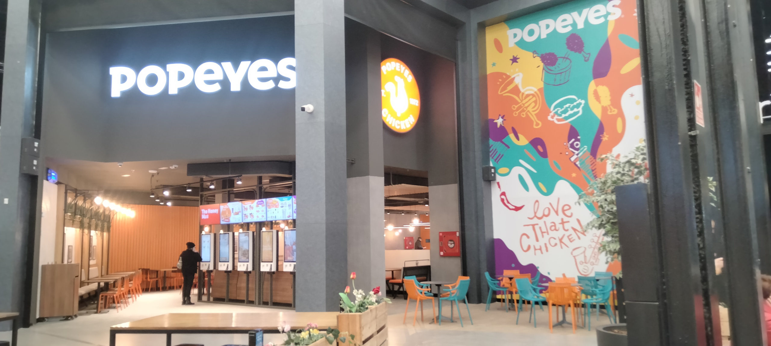 Popeyes abre su primer establecimiento en Logroño