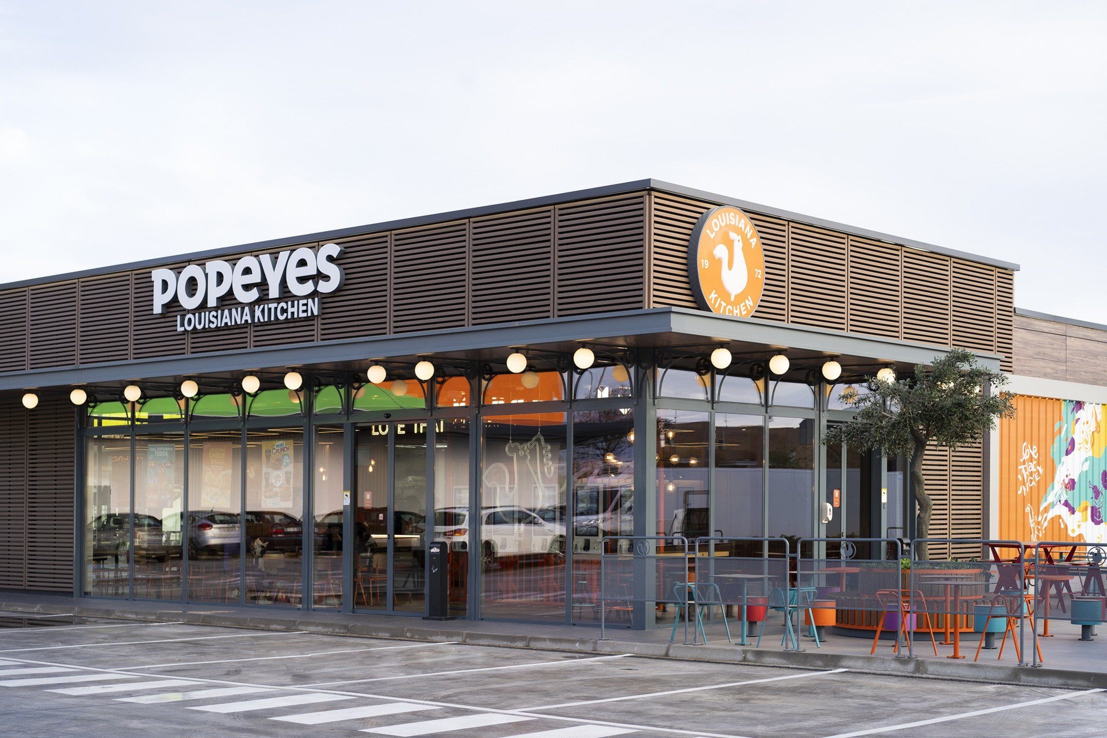 Restaurant Brands Iberia continúa su plan de expansión internacional llevando Popeyes a Italia