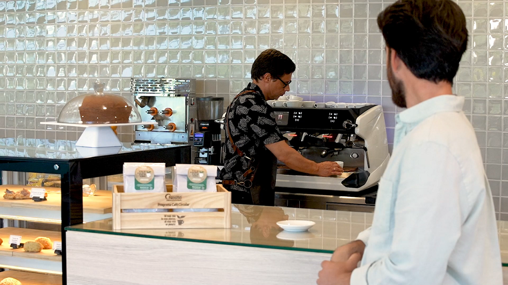 Más de 200 bares y cafeterías se unen al programa Café Circular de Nestlé Professional