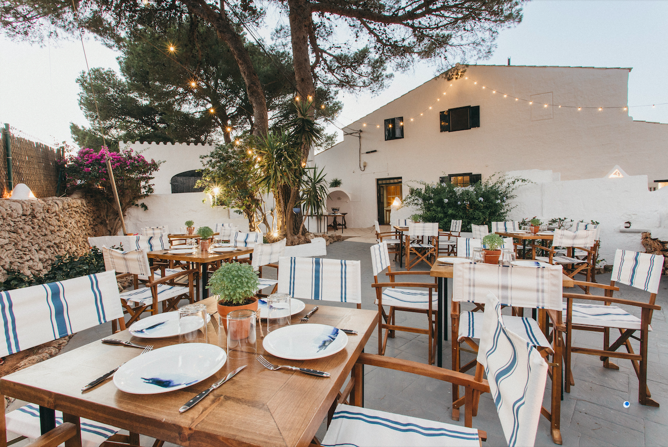 Burdell de Foc da la bienvenida a un nuevo verano en Menorca