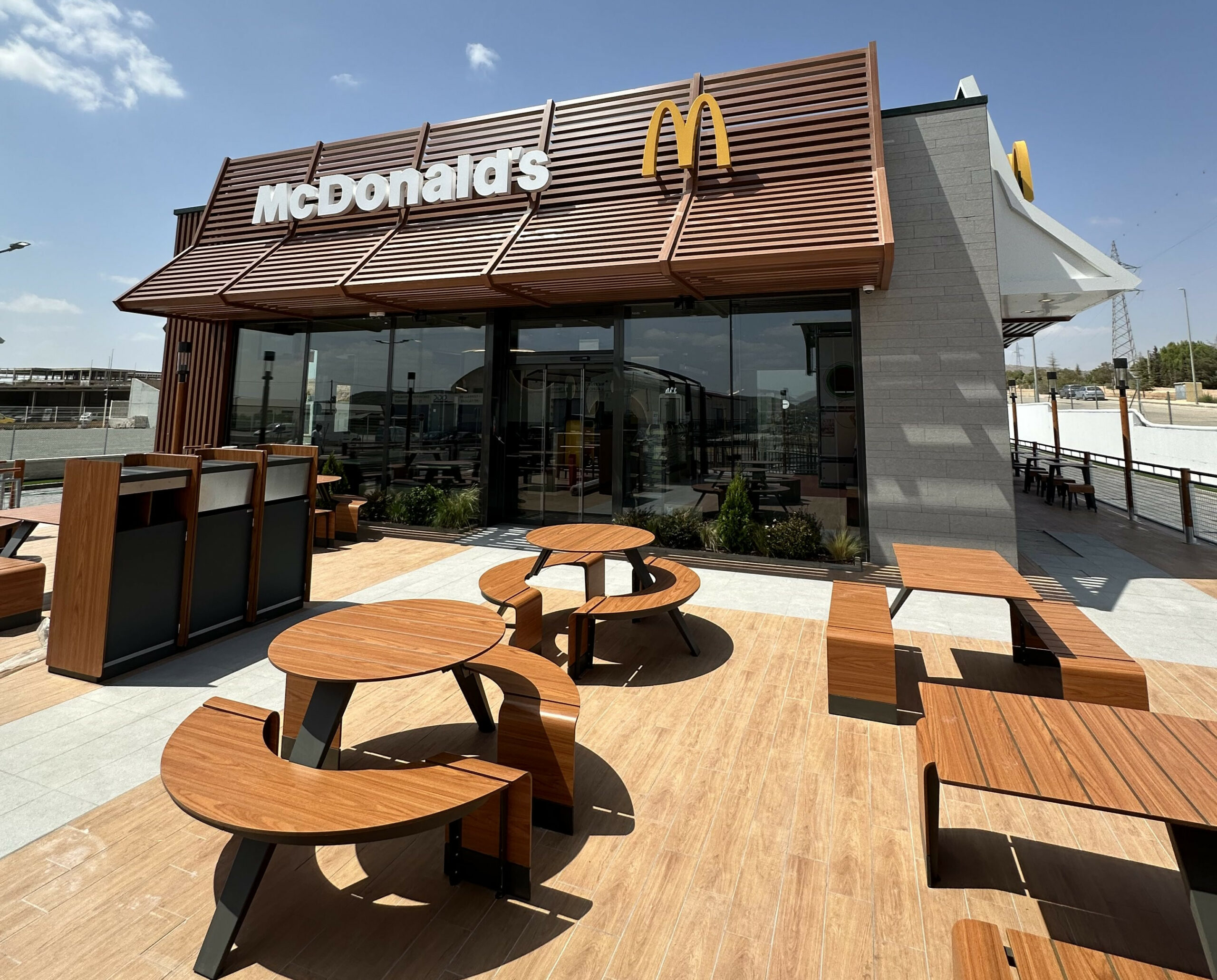 McDonald’s busca nuevos franquiciados para abrir 200 restaurantes en cuatro años