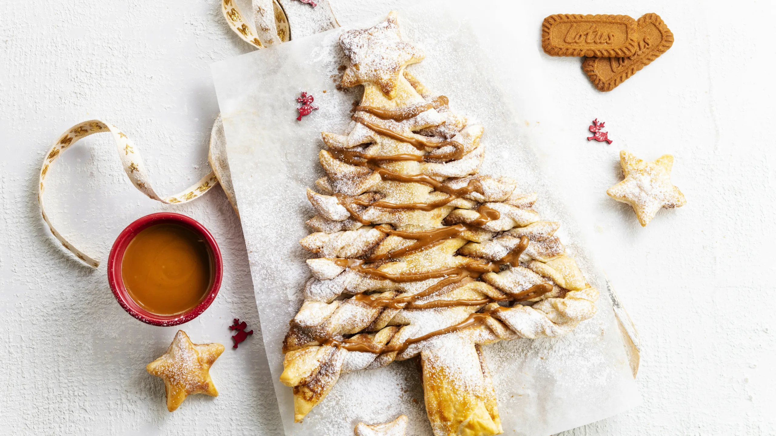 Árbol de hojaldre con Biscoff®