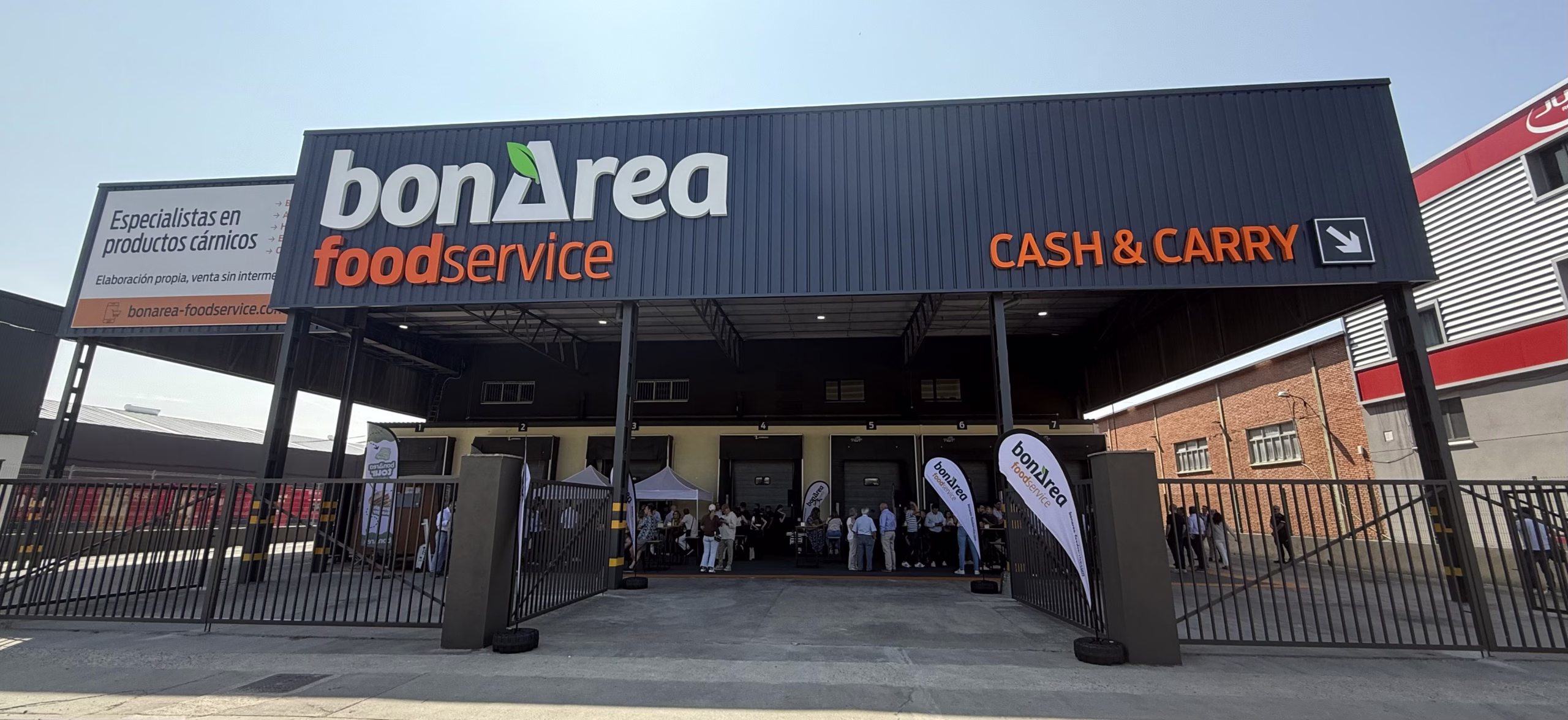 bonÀrea refuerza su presencia en Madrid con la renovación de su centro Cash & Carry