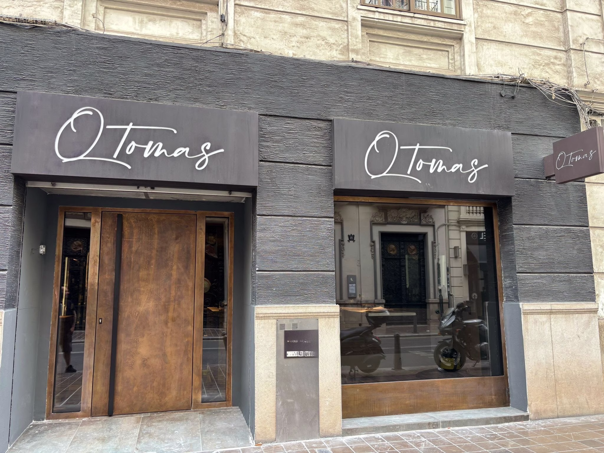 Q’Tomas reabre sus puertas en Valencia