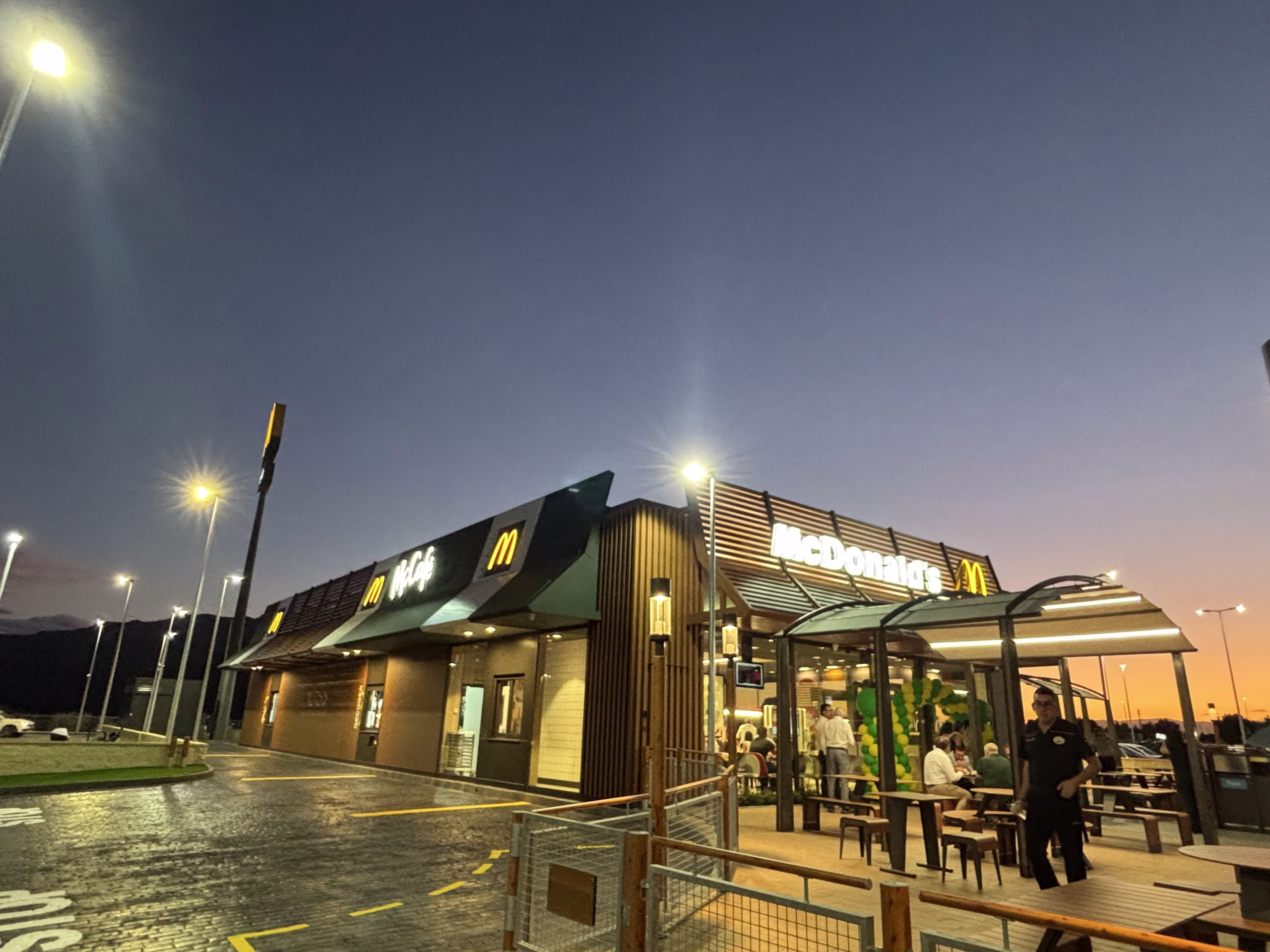 McDonald’s abre su primer restaurante en Cieza