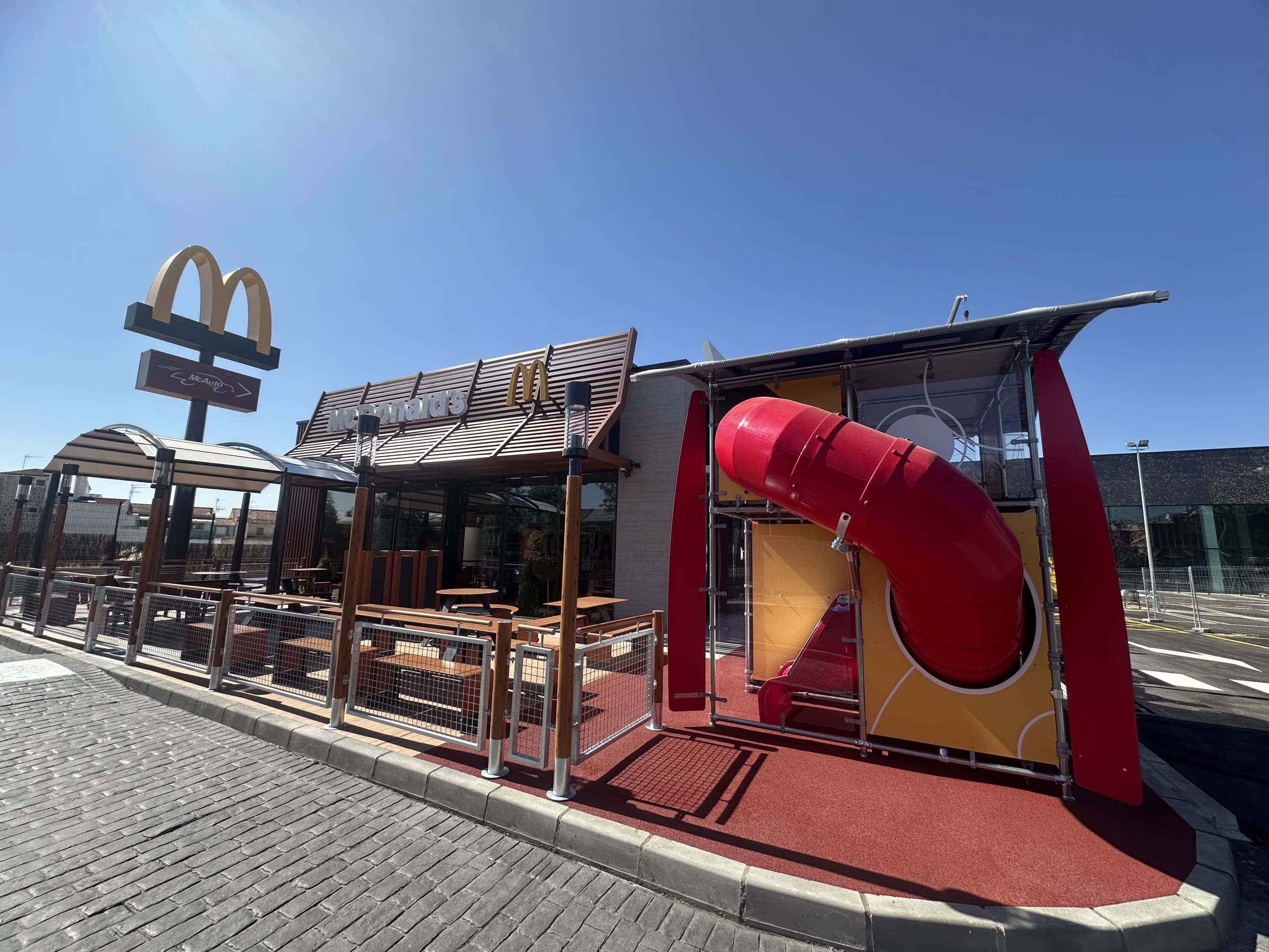McDonald’s inaugura un nuevo restaurante en Torrejón de Ardoz