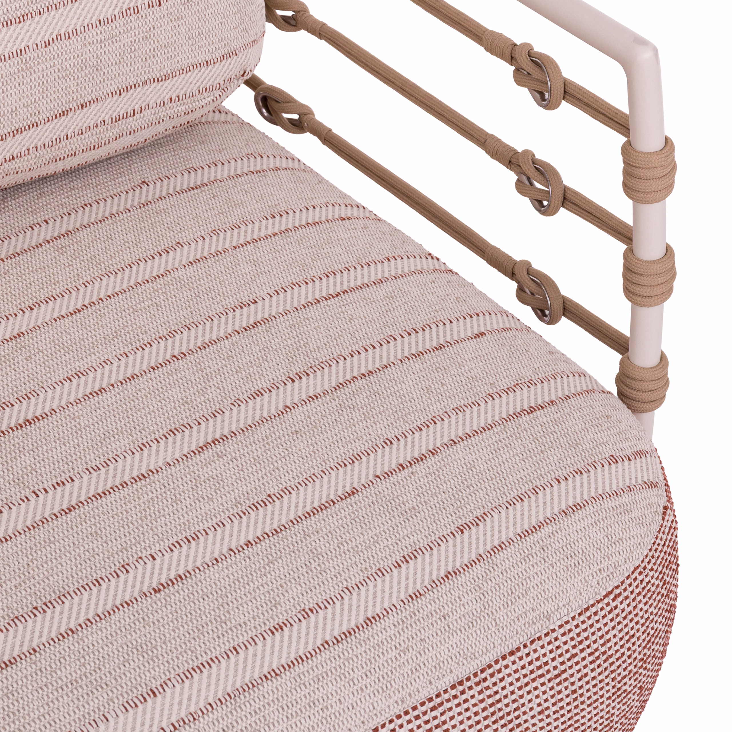 Escota, de LdK Living Outdoors, suma cuatro exclusivos textiles de Gancedo