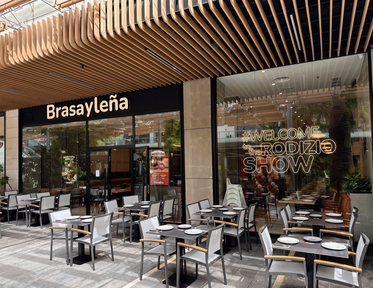 Brasayleña abre en Puerto Venecia y alcanza los 41 restaurantes en España