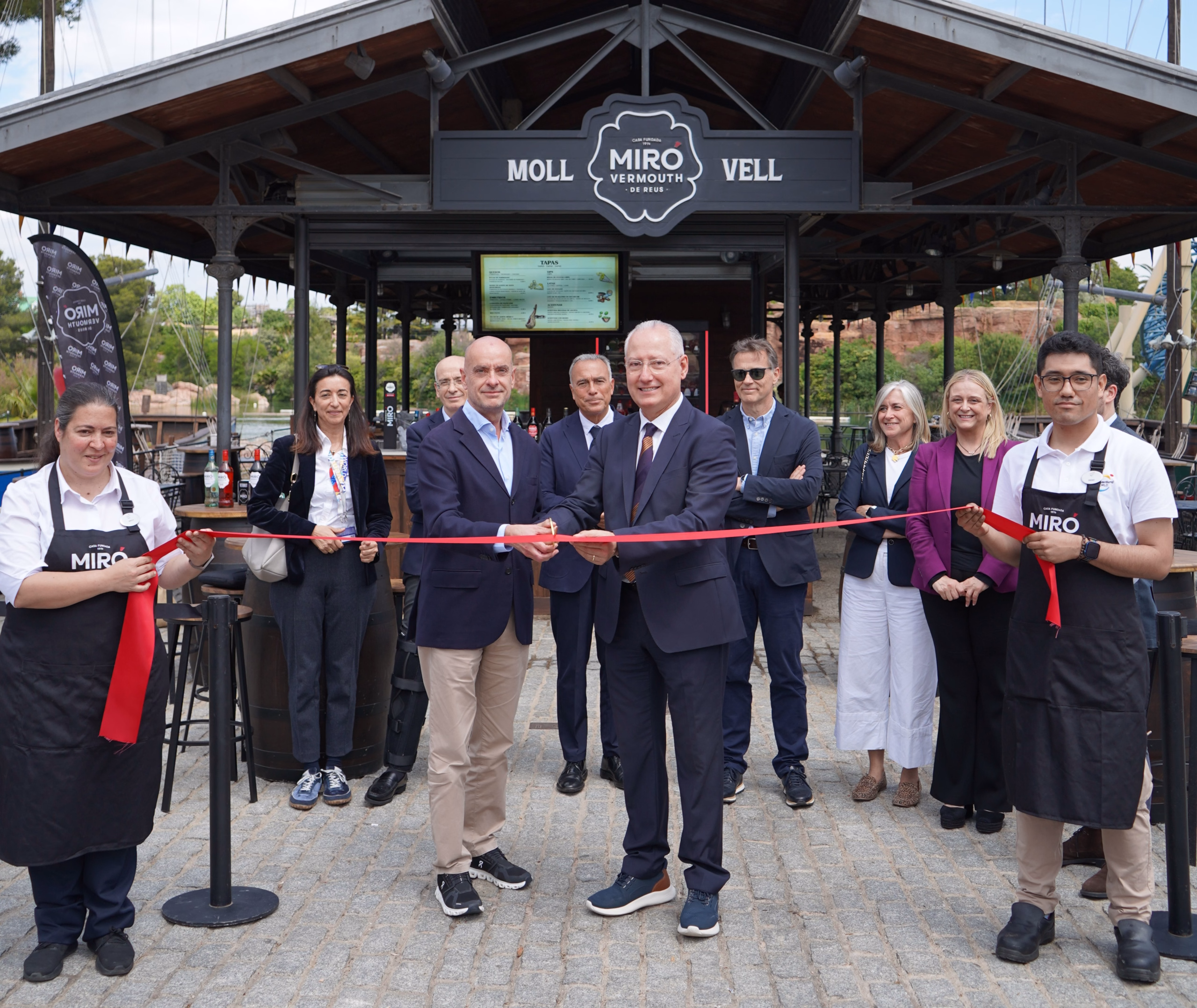 Vermuts Miró inaugura una nueva vermutería en PortAventura Park