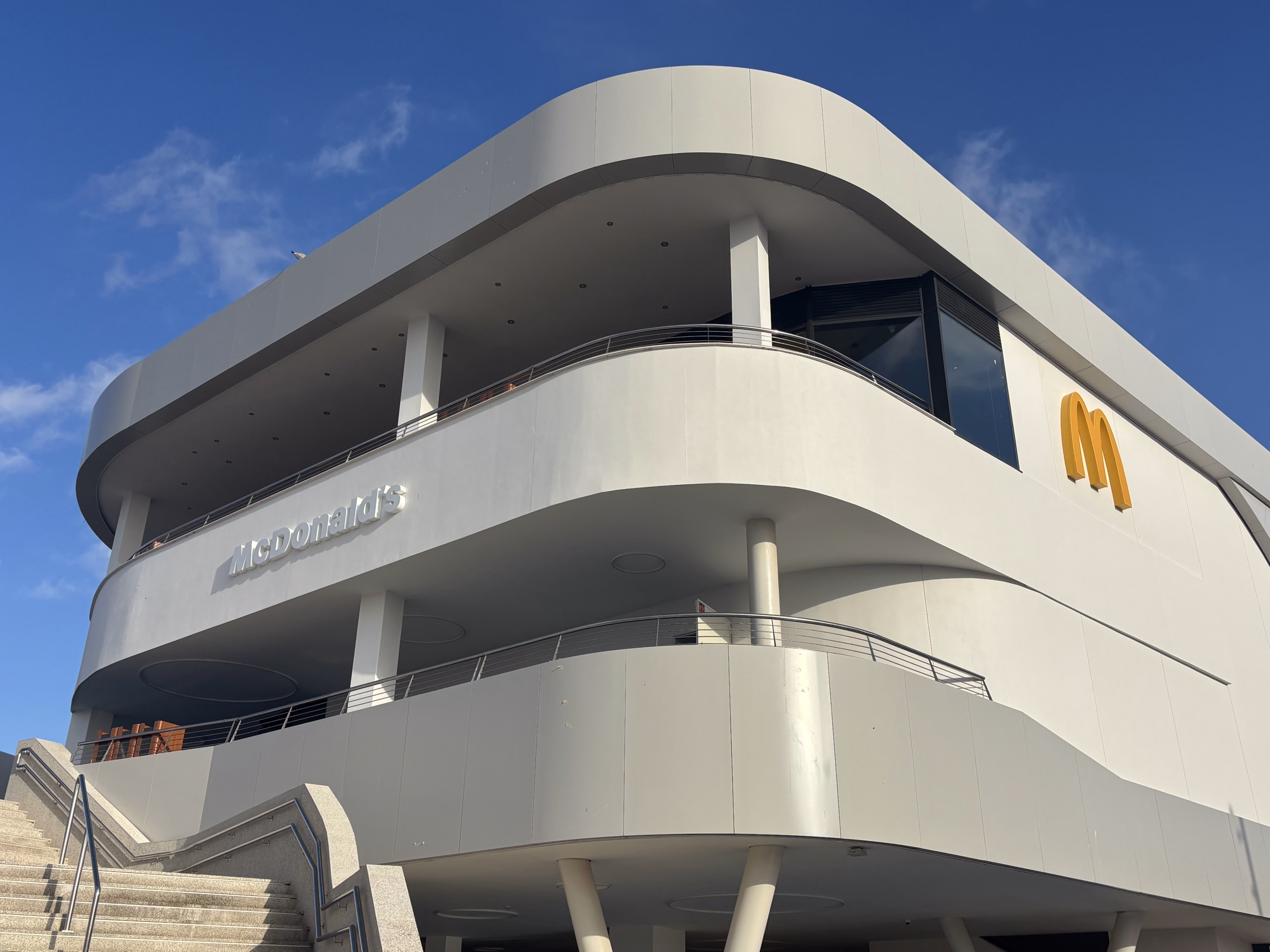 McDonald’s inaugura un nuevo restaurante en Torrevieja